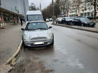 2005 Mini Hatch Cooper I (R50), серебристый, 464356 рублей, вид 4