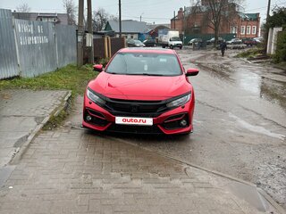 2019 Honda Civic X, красный, 2200000 рублей, вид 2