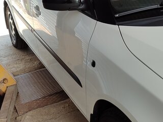 2012 Skoda Roomster I Рестайлинг, белый, 750000 рублей, вид 5