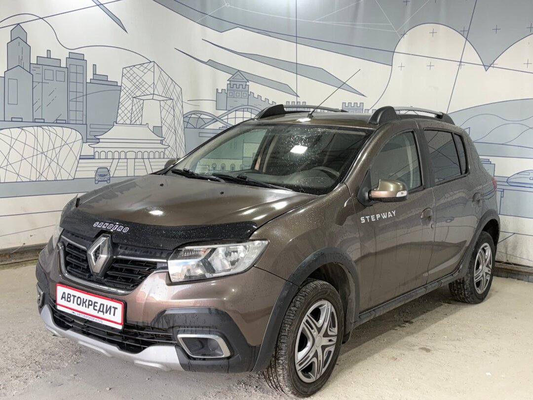Открыть фотографии: Renault Sandero II Рестайлинг