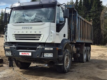 2007 Iveco Trakker, синий, 2300000 рублей, вид 5