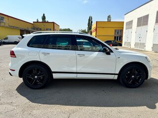 2013 Volkswagen Touareg II, белый, 3400000 рублей, вид 5