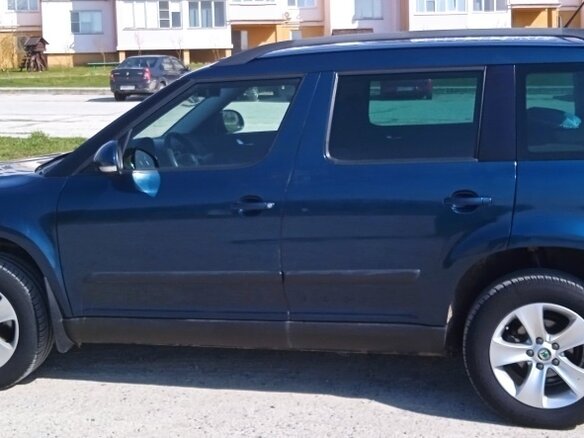 2012 Skoda Yeti I, синий, 750000 рублей - вид 3