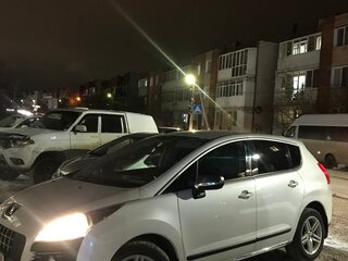 2010 Peugeot 3008 I, белый, 650000 рублей, вид 4