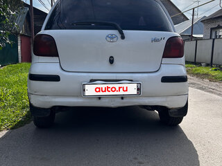 2002 Toyota Vitz I (P10), белый, 250000 рублей, вид 5