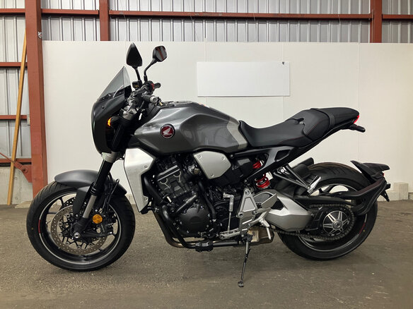 2019 Honda CB 1000R, серый, 1050000 рублей - вид 1