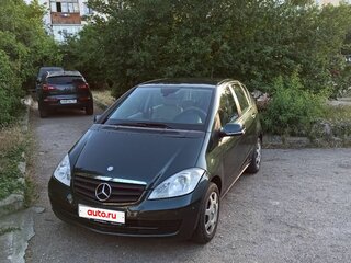 2009 Mercedes-Benz A-Класс 180 II (W169) Рестайлинг, зелёный, 850000 рублей, вид 3