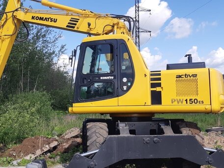 2000 Komatsu PW150, жёлтый, 2999000 рублей, вид 1