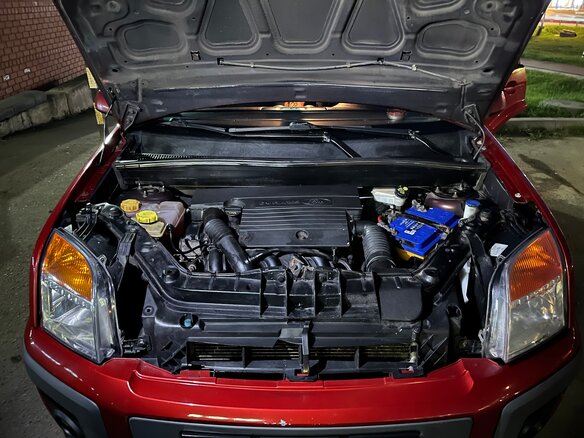 2007 Ford Fusion I Рестайлинг, красный, 460000 рублей - вид 9