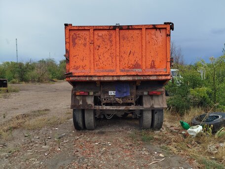 1983 КамАЗ 5511, красный, 550000 рублей, вид 3