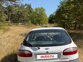 1998 Daewoo Lanos, белый, 178000 рублей, вид 3