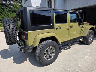 2013 Jeep Wrangler III (JK), зелёный, 4000000 рублей, вид 3