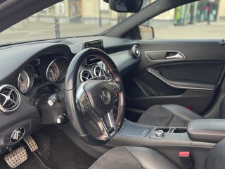 2013 Mercedes-Benz CLA 200 I (C117, X117), чёрный, 1550000 рублей, вид 5