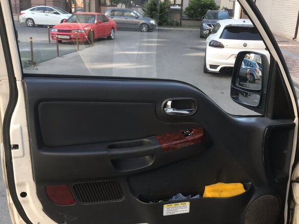 2007 Kia Bongo, белый, 650000 рублей - вид 13