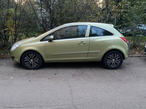 2006 Opel Corsa C Рестайлинг, зелёный, 500000 рублей - вид 2