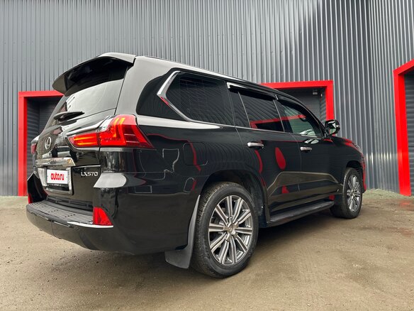 2016 Lexus LX 570 III Рестайлинг 2, чёрный, 8399000 рублей - вид 10