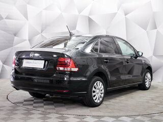 2018 Volkswagen Polo V Рестайлинг, чёрный, 1020000 рублей, вид 5