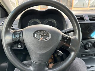 2008 Toyota Corolla X (E140, E150), серебристый, 660000 рублей, вид 5