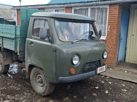 1987 УАЗ 3303, зелёный, 500000 рублей, вид 1