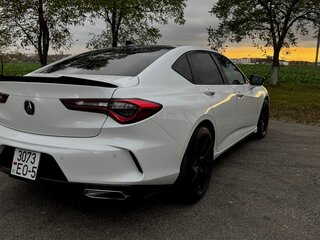 2021 Acura TLX II, белый, 2500000 рублей, вид 4