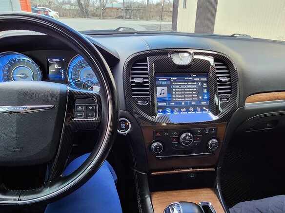 2012 Chrysler 300C II, чёрный, 2490000 рублей - вид 7