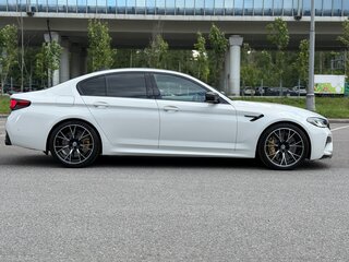 2022 BMW M5 Competition VI (F90) Рестайлинг, белый, 13800000 рублей, вид 4