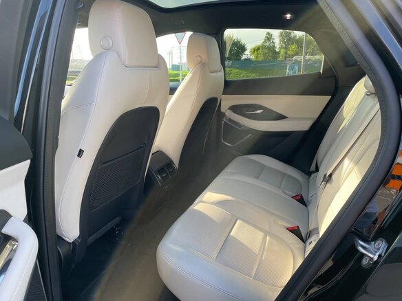 2019 Jaguar E-Pace I, чёрный, 3064164 рублей - вид 16