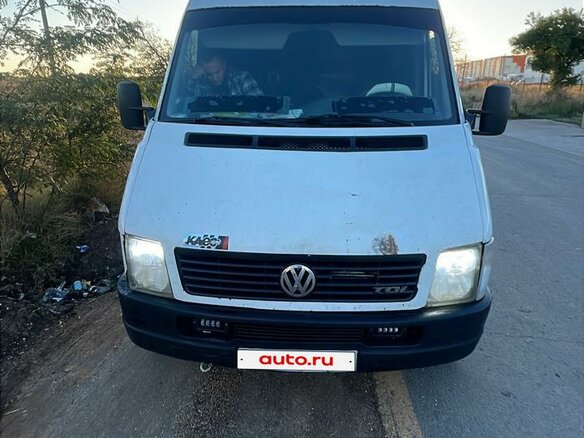2003 Volkswagen LT, белый, 1050000 рублей - вид 1