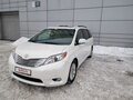2010 Toyota Sienna III, белый, 1500000 рублей - вид 2