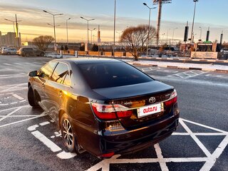 2016 Toyota Camry VII (XV50) Рестайлинг, серый, 1750000 рублей, вид 3