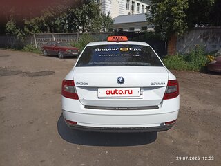 2019 Skoda Octavia III (A7) Рестайлинг, белый, 1050000 рублей, вид 4