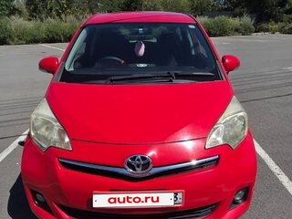 2011 Toyota Ractis II, красный, 1100000 рублей, вид 1