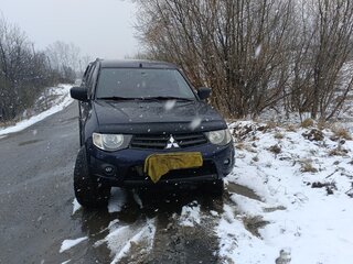 2011 Mitsubishi L200 IV, синий, 1250000 рублей, вид 2