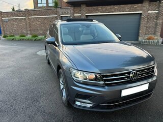 2020 Volkswagen Tiguan Allspace II, серый, 2600000 рублей, вид 1