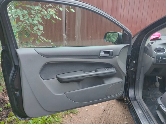 2006 Ford Focus II, чёрный, 280000 рублей - вид 12