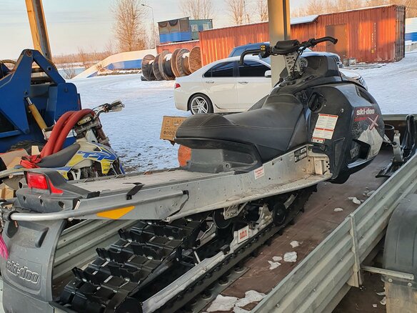 2006 BRP Ski-Doo Summit 1000, чёрный, 1590000 рублей - вид 4