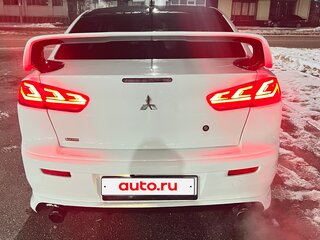 2008 Mitsubishi Lancer X, белый, 800000 рублей, вид 3