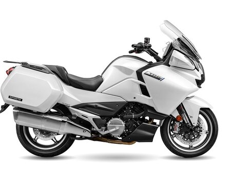 2024 CFMoto 1250TR-G, белый, 1858869 рублей, вид 5