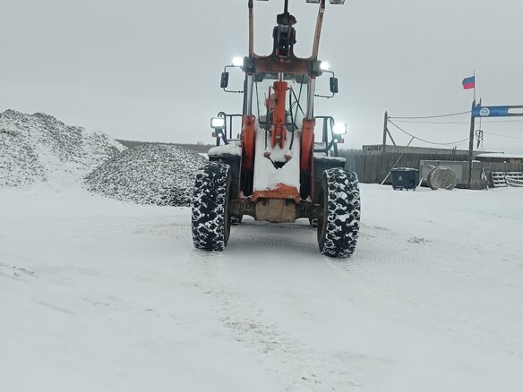 2005 Hitachi LX130, оранжевый, 3200000 рублей - вид 1