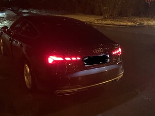 2021 Audi A5 Sportback 45 TFSI II (F5) Рестайлинг, чёрный, 4700000 рублей, вид 3