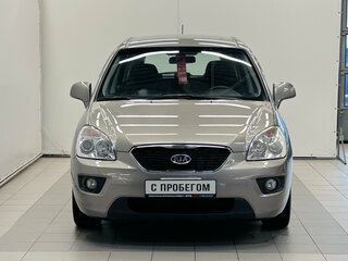 Kia Carens II (UN)