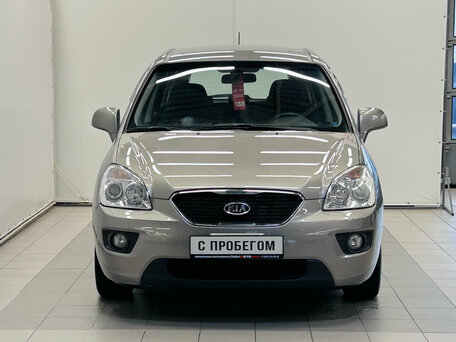 Kia Carens II (UN)