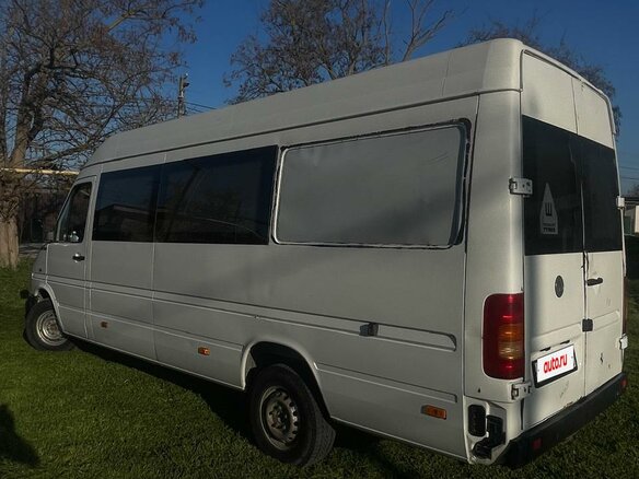 2003 Volkswagen LT, белый, 1050000 рублей - вид 9