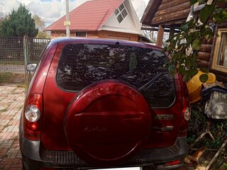 2012 Chevrolet Niva I Рестайлинг, красный, 470000 рублей, вид 3