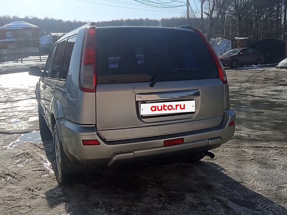 2001 Nissan X-Trail I, серый, 400000 рублей - вид 3