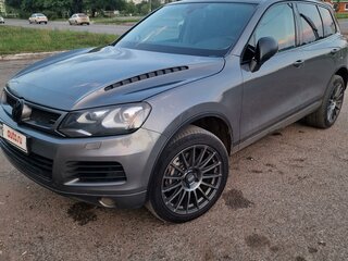 2013 Volkswagen Touareg II, серый, 2590000 рублей, вид 1