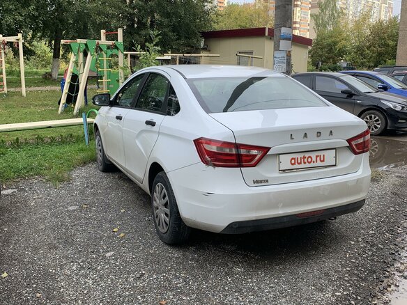 2018 Lada (ВАЗ) Vesta I, белый, 750000 рублей - вид 4