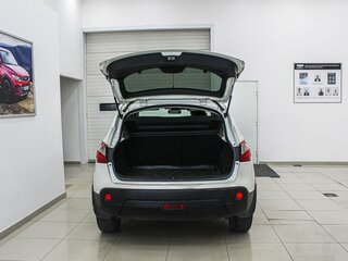 2013 Nissan Qashqai I Рестайлинг, белый, 1139990 рублей, вид 5