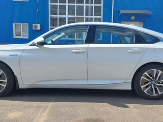 2019 Honda Accord X, белый, 2800000 рублей, вид 3
