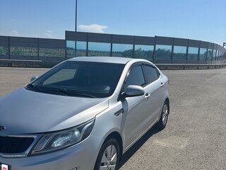 2012 Kia Rio 4-speed III, серый, 850000 рублей, вид 1